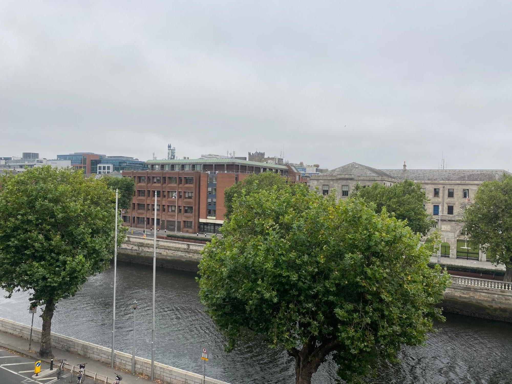 River Inn — Photos 2